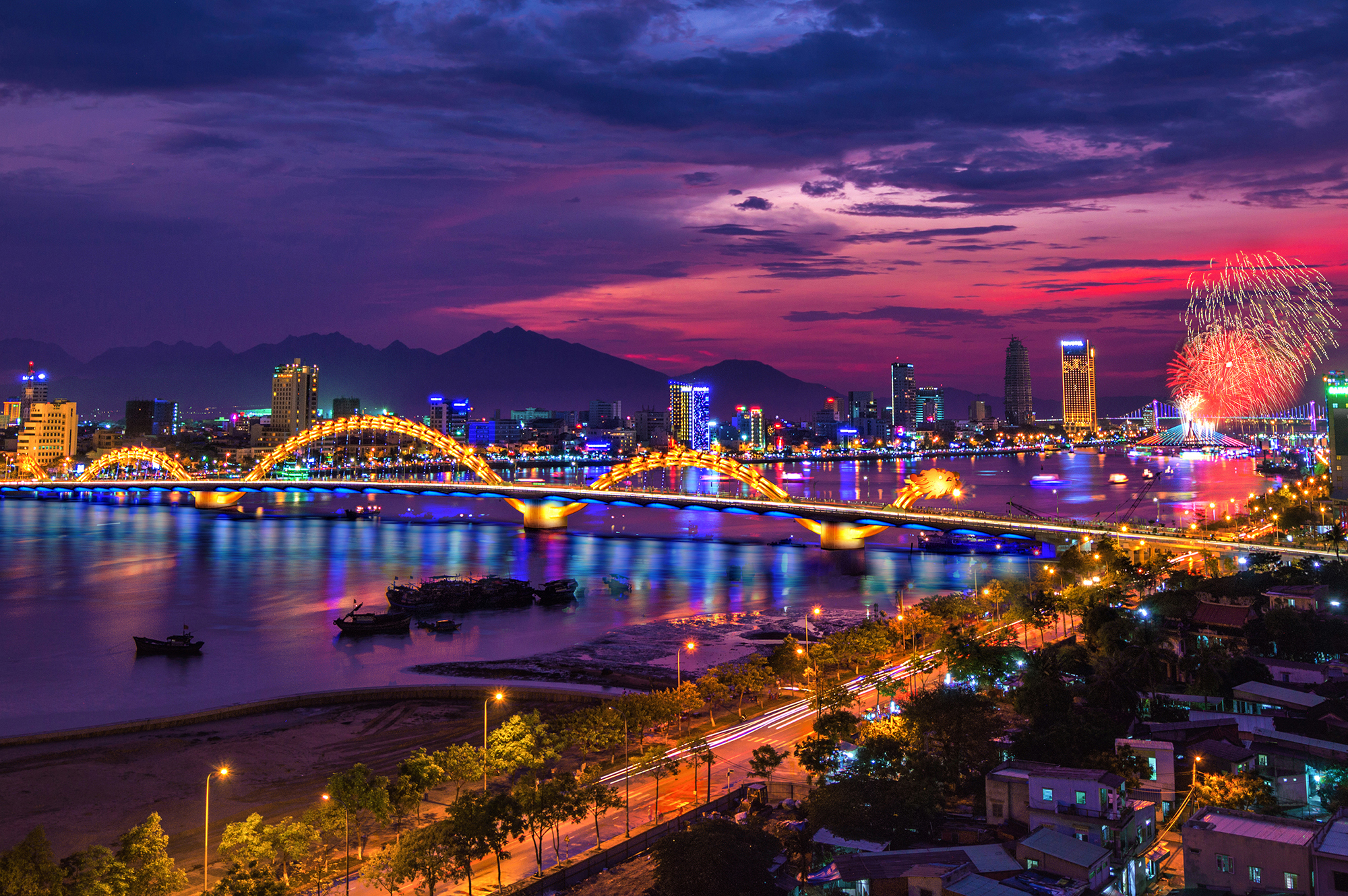 DA NANG – BA NA HILLS – HOI AN – SON TRA – HUE